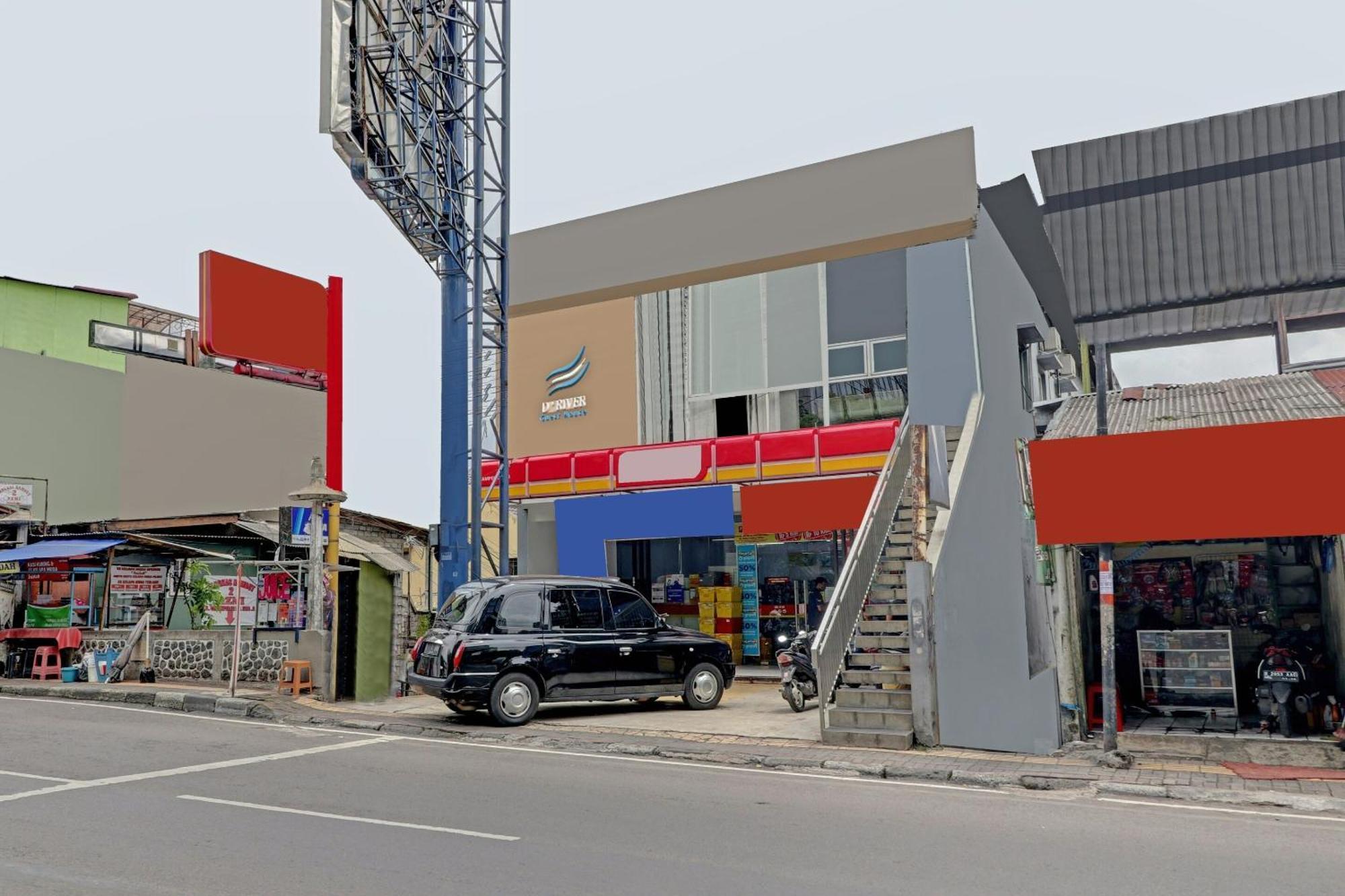 Hotel O Cihampelas Near Ciwalk Formerly D'River Guest House Bandung Exterior foto