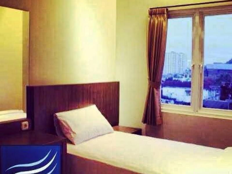Hotel O Cihampelas Near Ciwalk Formerly D'River Guest House Bandung Exterior foto